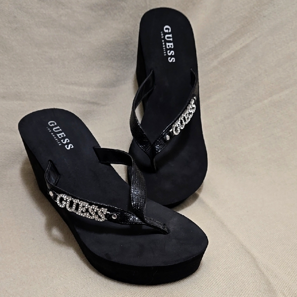 GUESS Women's Black Wedge Sandals